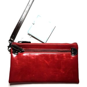 Shiraleah Harper Wristlet Handbag Pomegranate Red NWT!!!